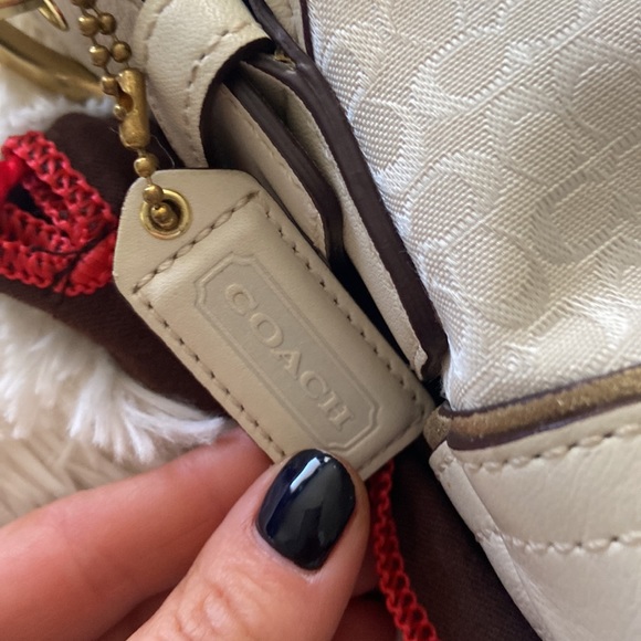 Coach monogram beige bag - Picture 4 of 7